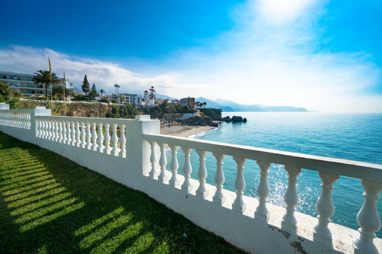 Palmeras 80 Menyber Nerja Exterior foto